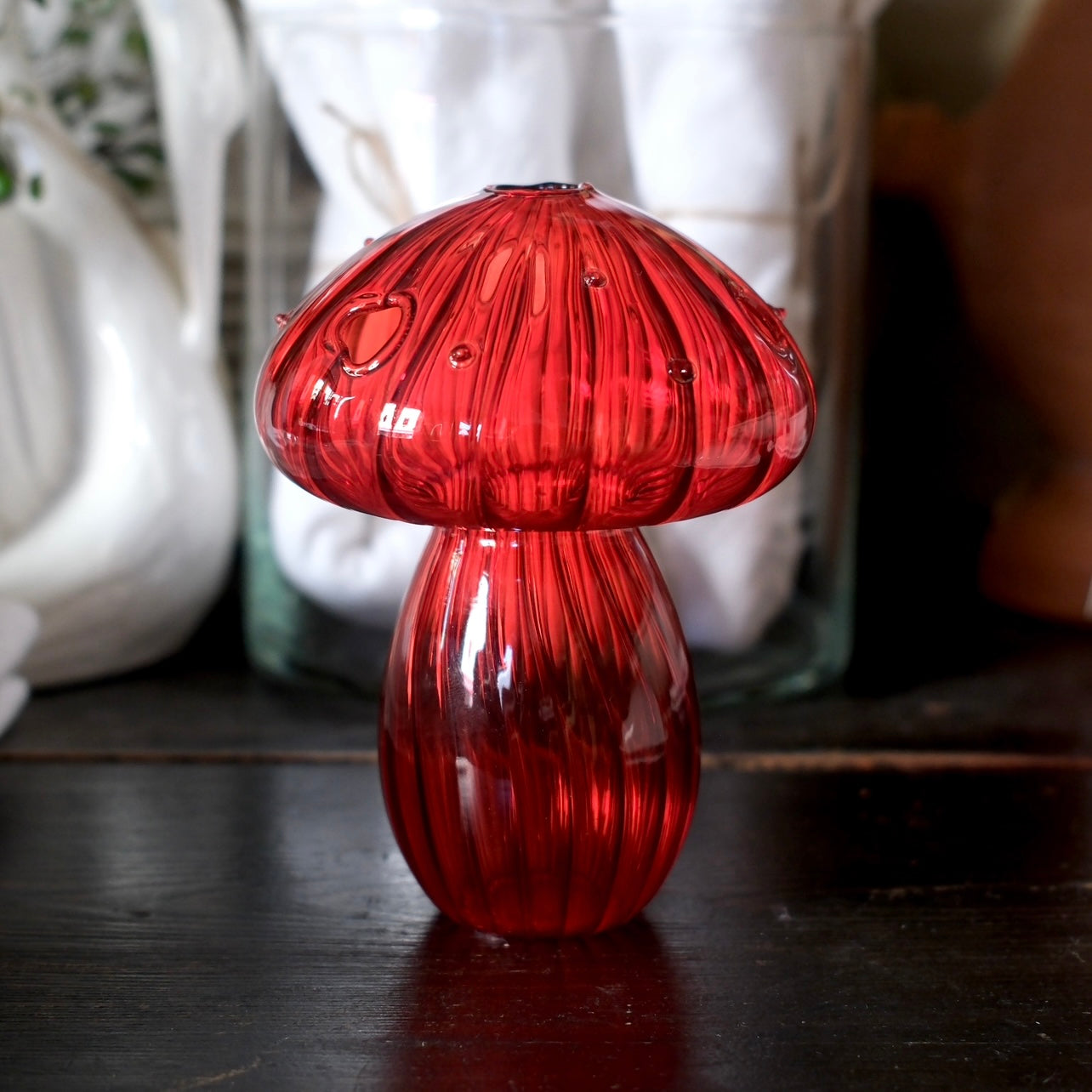 Munblåst Röd Glasvas