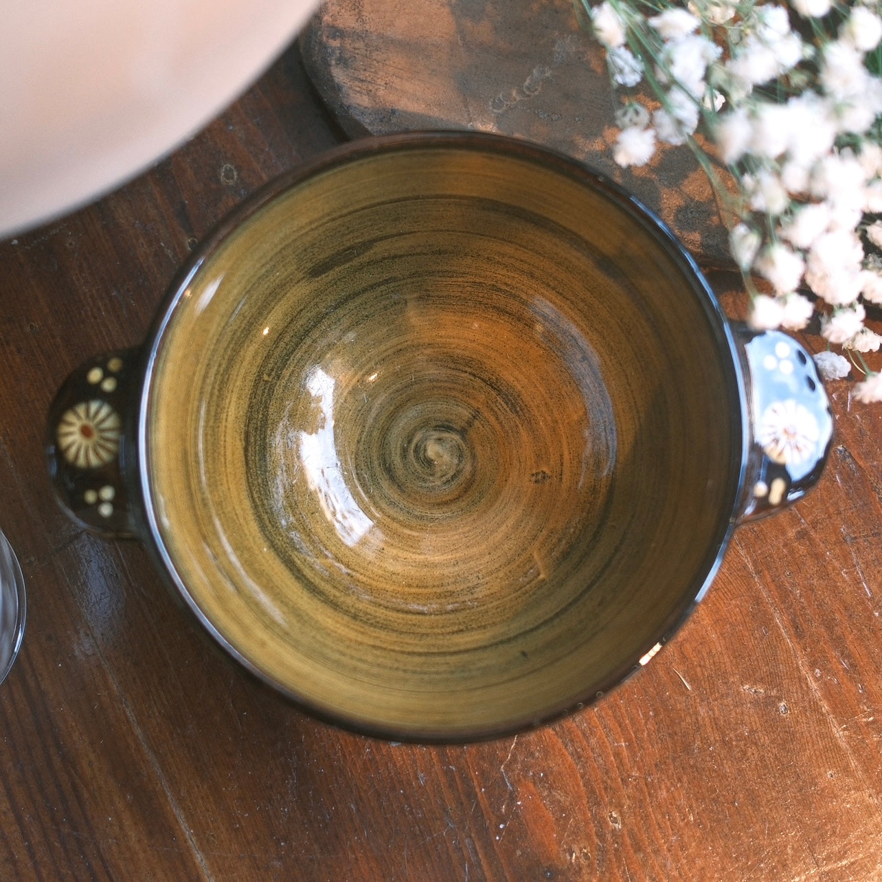 Keramikskål med Handtag