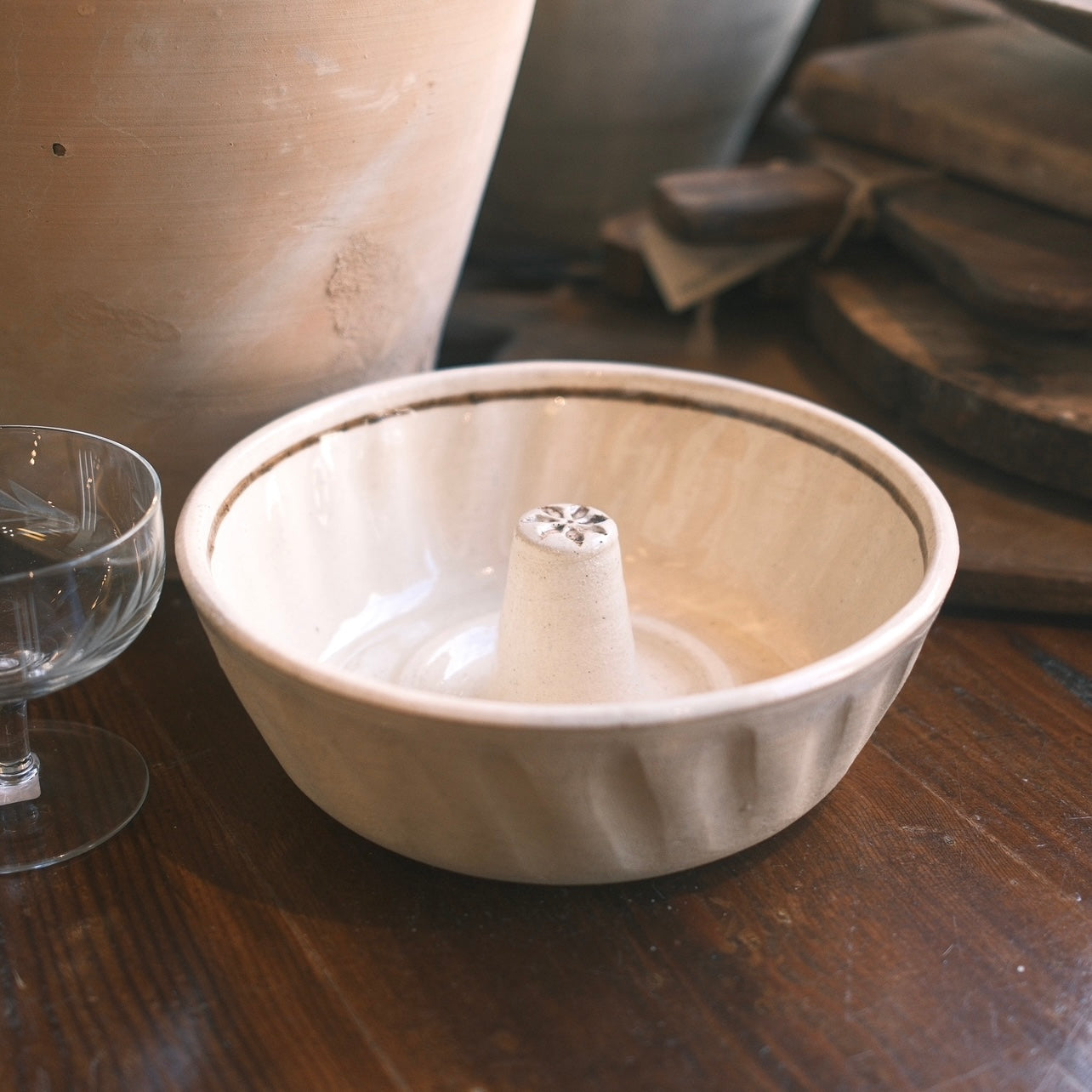 Sockerkaksform i Keramik från Gotland