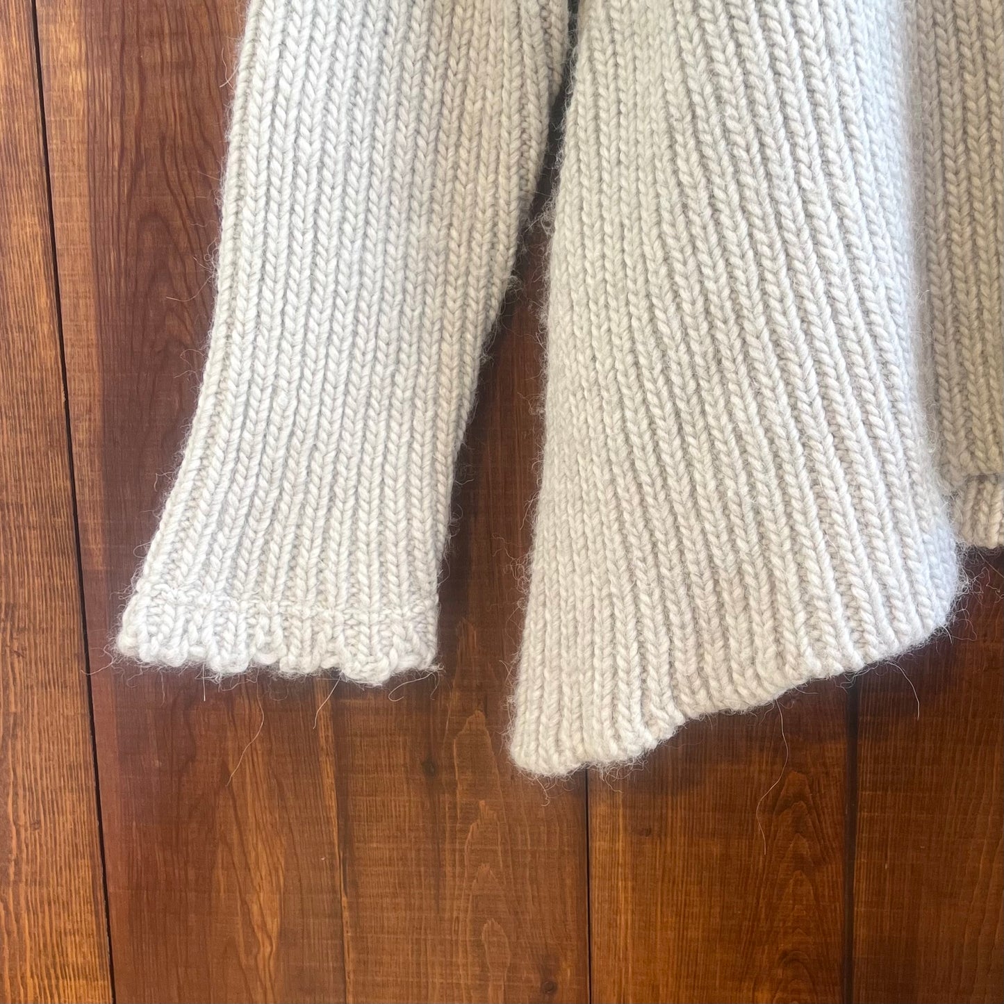 Stickad Tröja Rabens Saloner -Storlek S